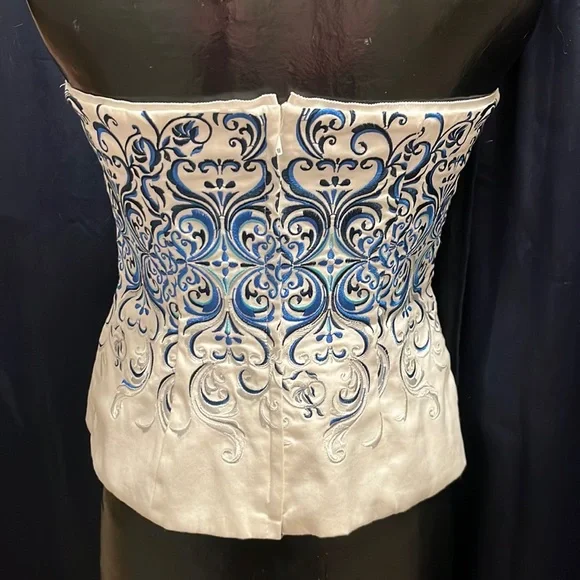 White House Black Market Blue and White Embroidered Bustier - Picture 4 of 10